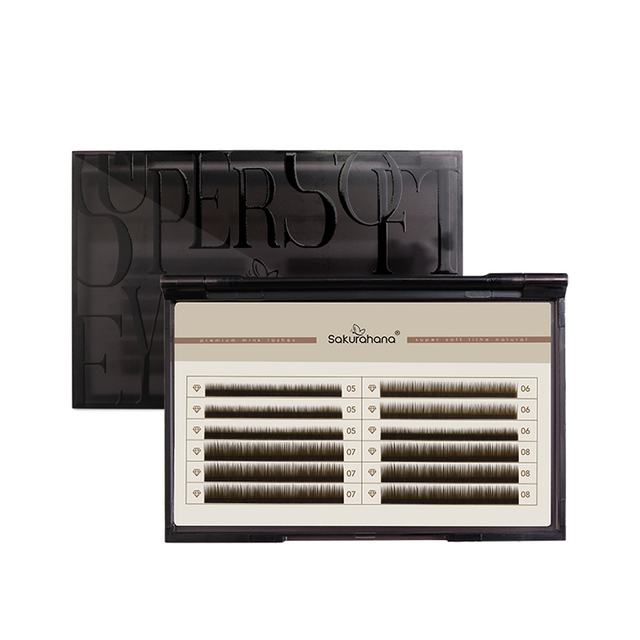 Custom Eyelash Packaging