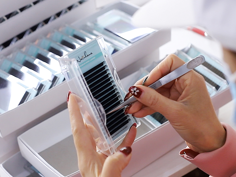 Redefining The Technology And Aesthetics of High-quality False Eyelashes